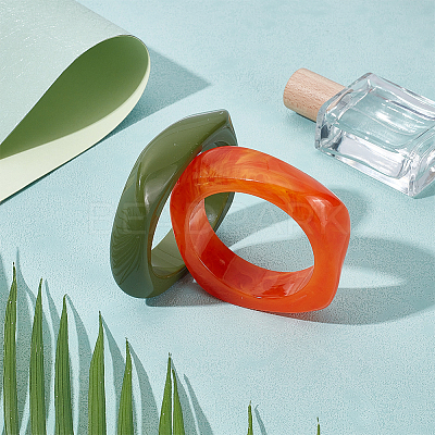 2Pcs 2 Colors Acrylic Bangles BJEW-UN0001-81B-1