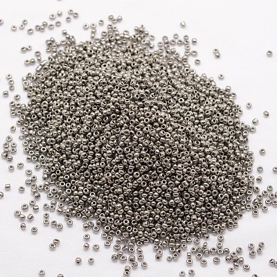 6/0 Glass Seed Beads SEED-J014-F6-40A-1