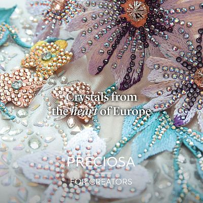 Preciosa® Crystal Hotfix Flatback Stones Y-PRC-HSS6-10330-1