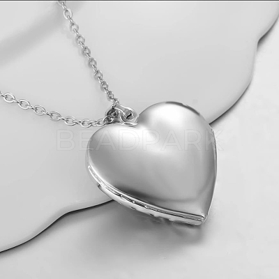 Alloy Heart Pendant Necklaces PW-WG44253-01-1