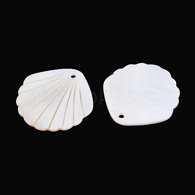Carved Natural Freshwater Shell Pendants SHEL-T020-62B-1