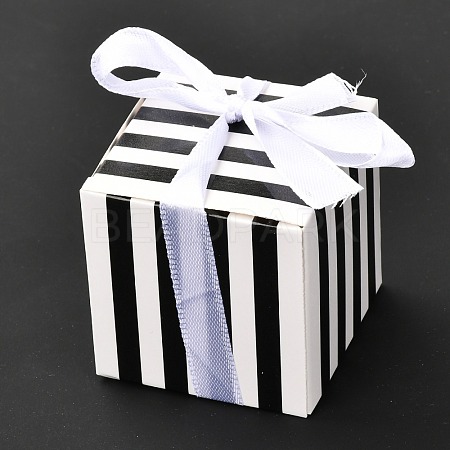 Square Foldable Creative Paper Gift Box CON-P010-C01-1