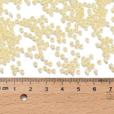 TOHO 8/0 Round Beads SEED-TR08-0142-1