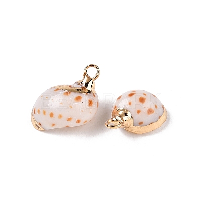 Natural Sea Shell Pendants SSHEL-N038-43-1