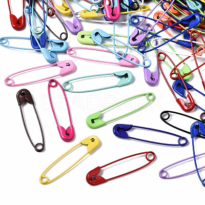 Spray Painted Iron Safety Pins X-IFIN-T017-02-1