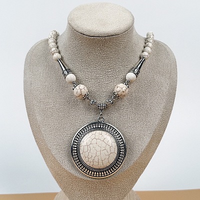 Vintage Alloy with Dyed Synthetic Turquoise Bohemian Flat Round Pendant Round Beaded Necklaces for Women DH5504-2-1