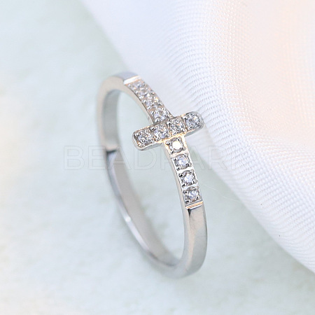 Cross Stainless Steel Micro Pave Clear Cubic Zirconia Finger Rings for Women FS-WG88B59-03-1