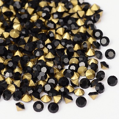 Back Plated Grade A Diamond Glass Pointed Rhinestone RGLA-SS28-002-1