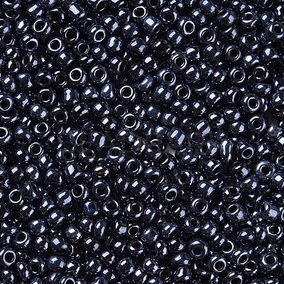 8/0 Glass Seed Beads SEED-US0003-3mm-606-1