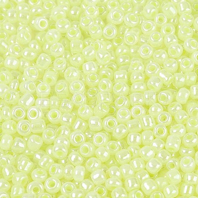 Glass Seed Beads SEED-A011-3mm-152-1
