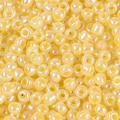8/0 Glass Seed Beads SEED-US0003-3mm-142-1