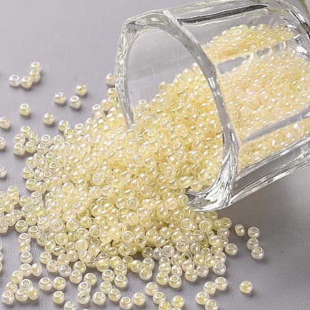 12/0 Grade A Round Glass Seed Beads SEED-N001-B-901-1