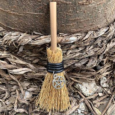Halloween Theme Mini Witch Broom Party Decoration HAWE-PW0001-105B-1
