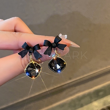 Glass Dangle Earrings for Women WG80053-34-1