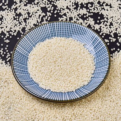 MIYUKI Delica Beads SEED-J020-DB0732-1