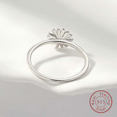 Anti-Tarnish Rhodium Plated 925 Sterling Silver Daisy Flower Finger Ring for Women KN3229-4-1
