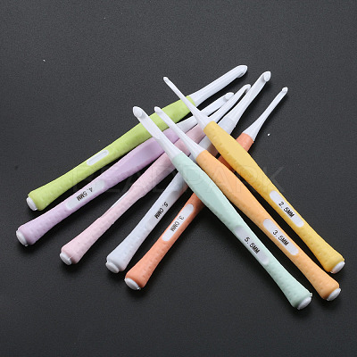 8Pcs TPR Diverse Size Crochet Hooks Set PW-WG61940-01-1