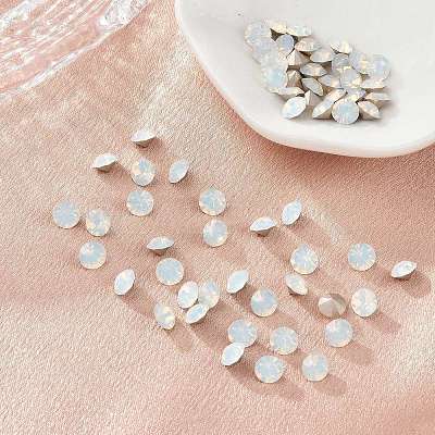 Preciosa® MAXIMA Crystal Round Stones Y-PRC-RBSS29-01000-1