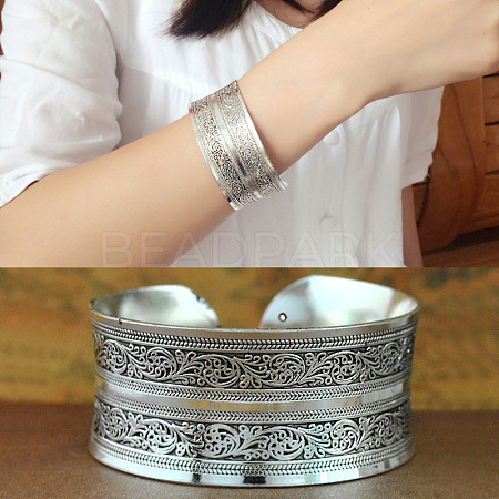Retro & Bohemian Style Alloy Cuff Bangles for Women FS-WG4A806-05-1