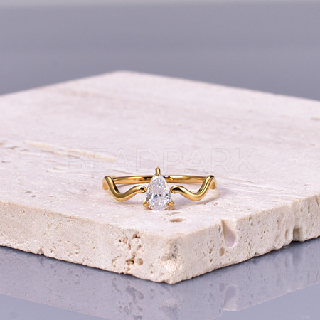 Teardrop 304 Stainless Steel with Clear Cubic Zirconia Finger Rings for Women FS-WG6614B-01-1