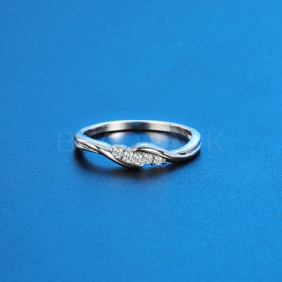 Twist Brass Micro Pave Clear Cubic Zirconia Finger Rings FS-WG5C18D-02-1