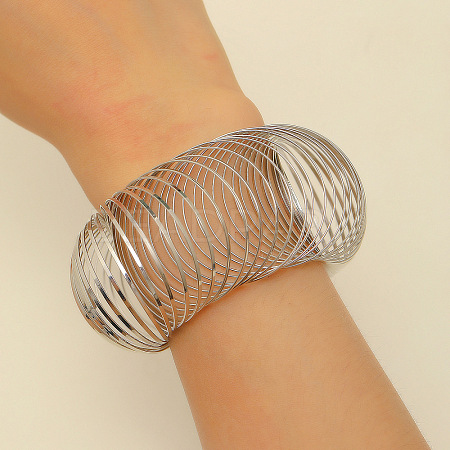 Exaggerated Alloy Bangles for Women FS-WGD80DD-02-1