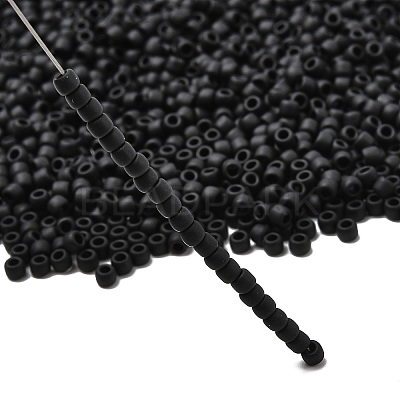 TOHO 8/0 Round Beads SEED-XTR08-0049F-1